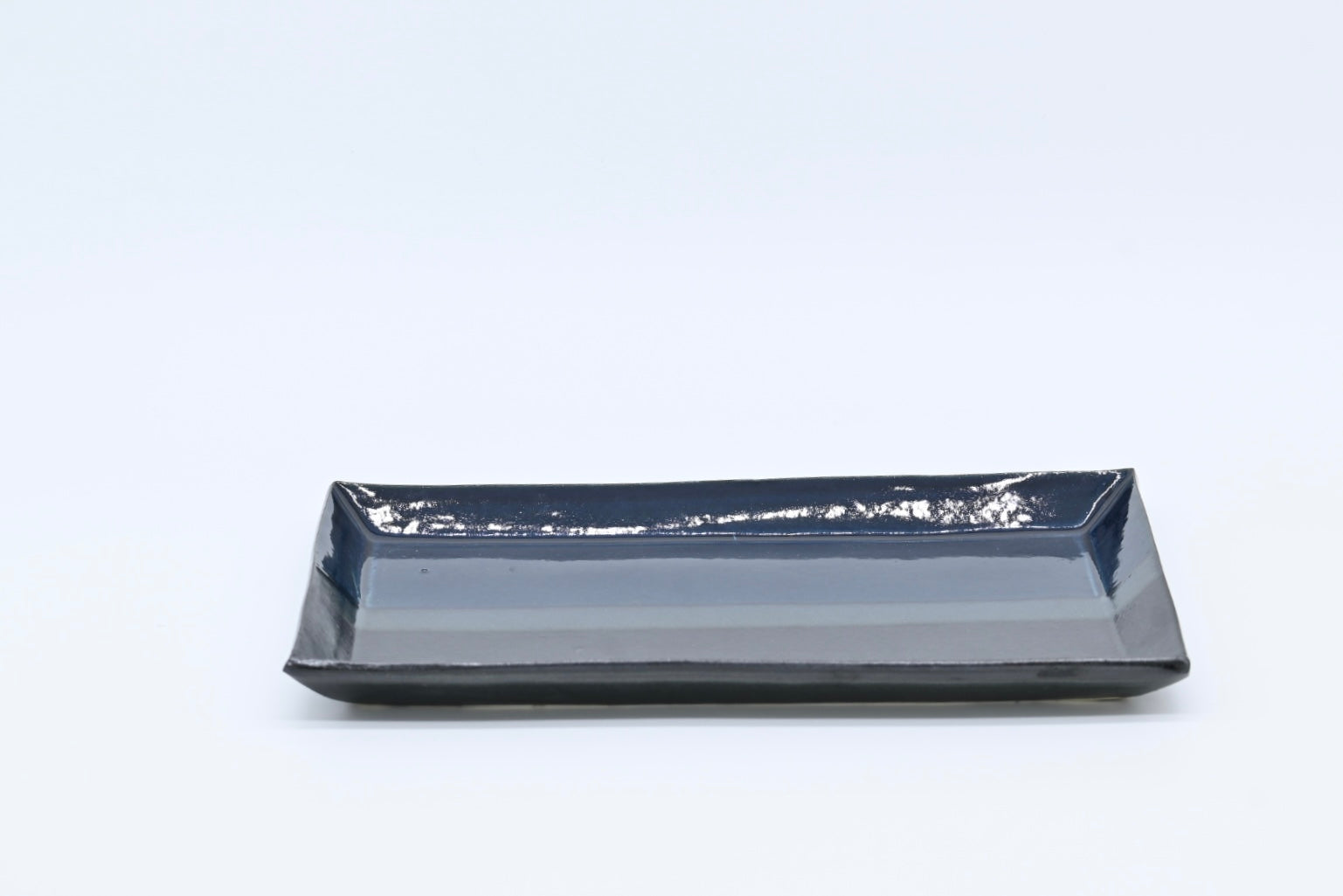 monohanako 陶器 長方板皿　M/ダークブルー＆ブラック/ monohanako — Rectangular Plate (M) / Dark Blue & Black