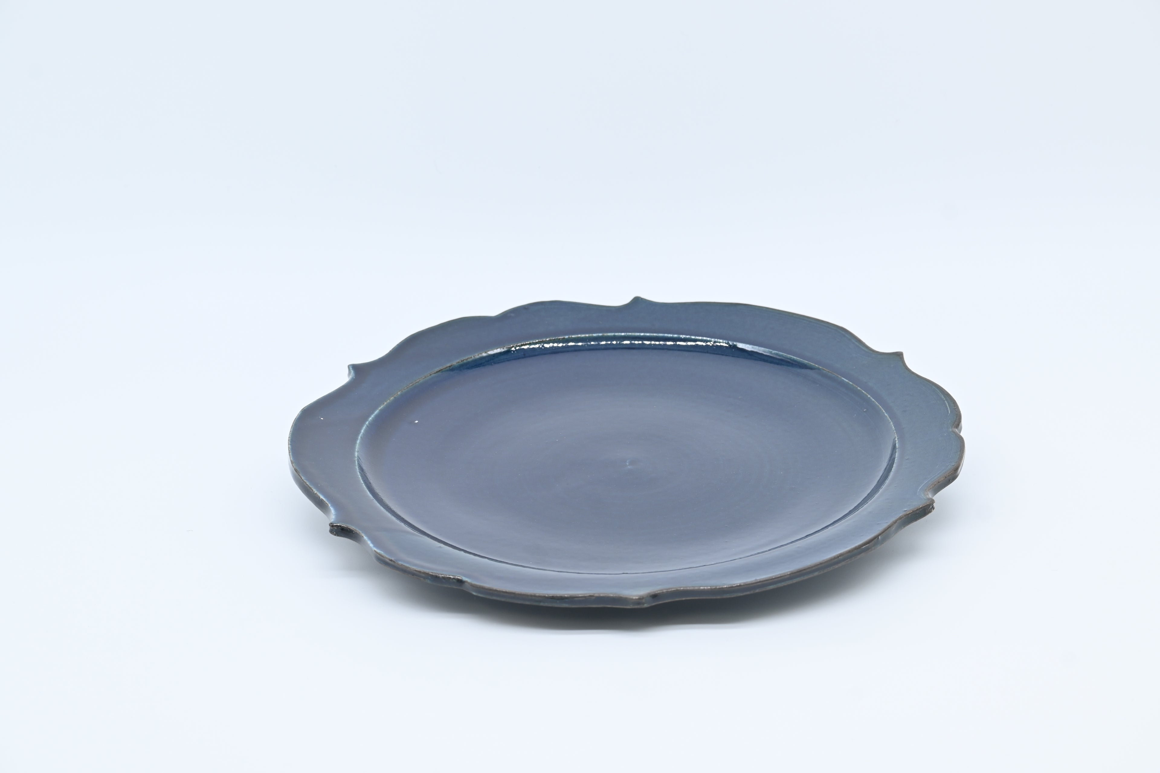 monohanako 陶器 チャクラディナープレート　ダークブルー/ monohanako — Chakra Dinner Plate / Dark Blue