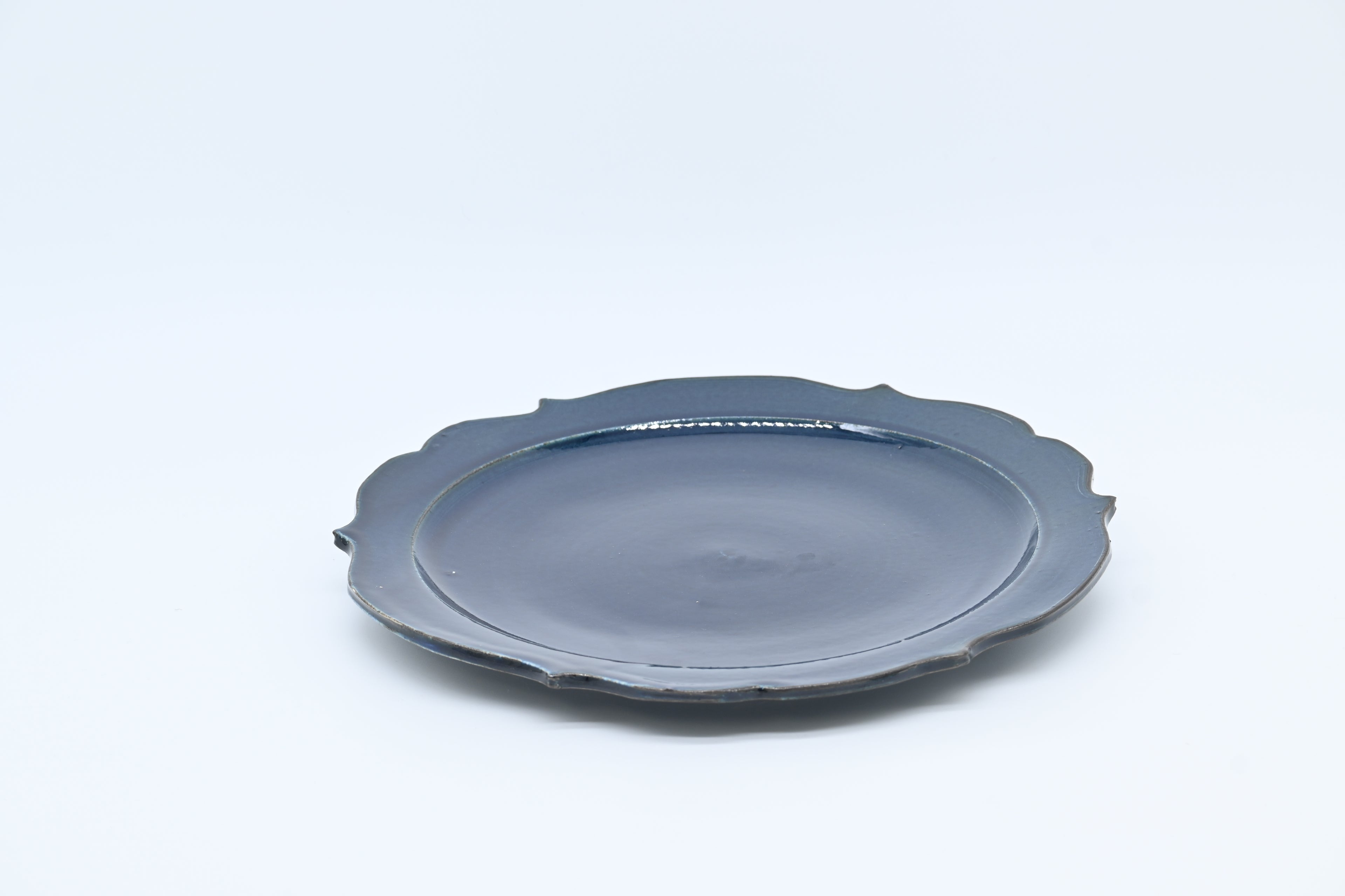 monohanako 陶器 チャクラディナープレート　ダークブルー/ monohanako — Chakra Dinner Plate / Dark Blue