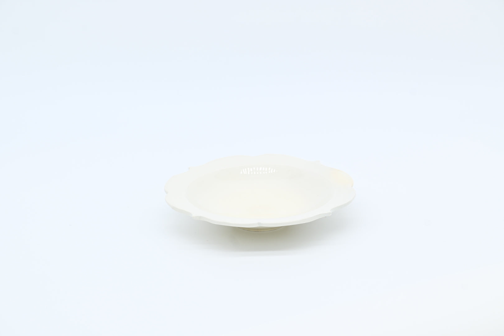 monohanako 陶器 チャクラ皿　M/白　/monohanako — Chakra Plate (M) / White