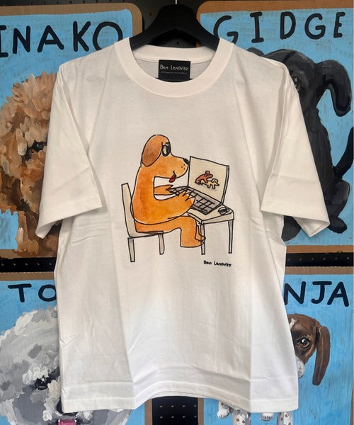 AV T-shirts – A.en Official